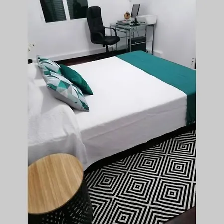 Relax Vacation Rental, アパート フンシャル